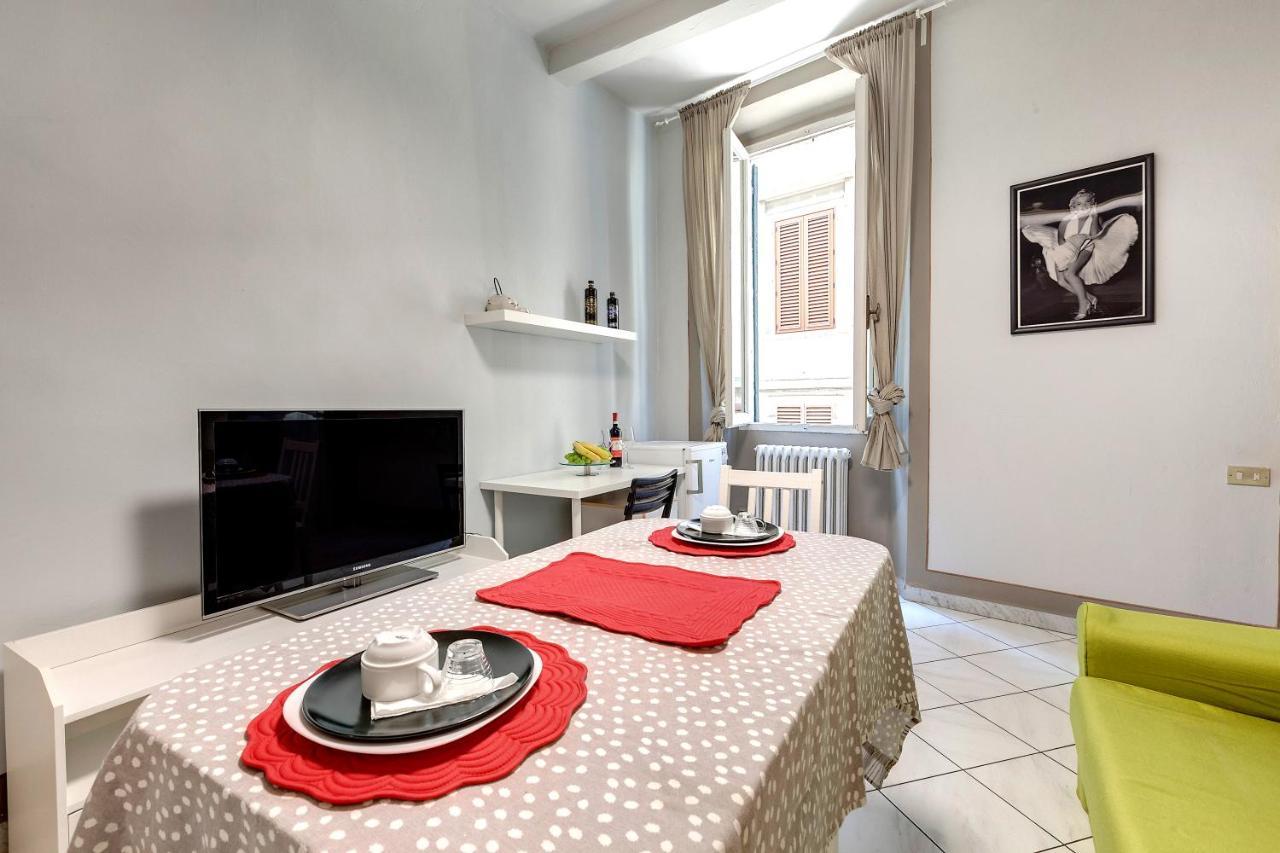 Magico Risveglio Agli Uffizi Appartement Florence Buitenkant foto