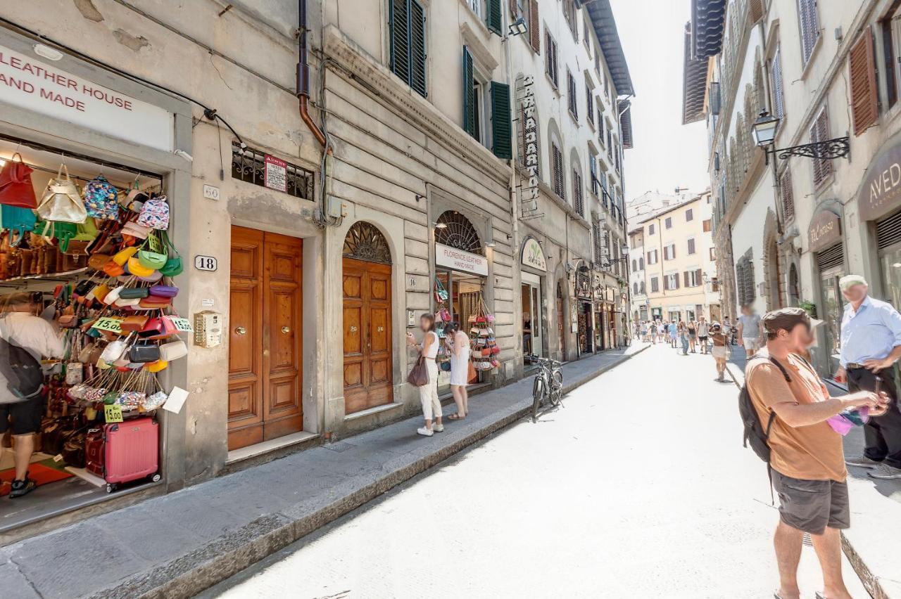 Magico Risveglio Agli Uffizi Appartement Florence Buitenkant foto