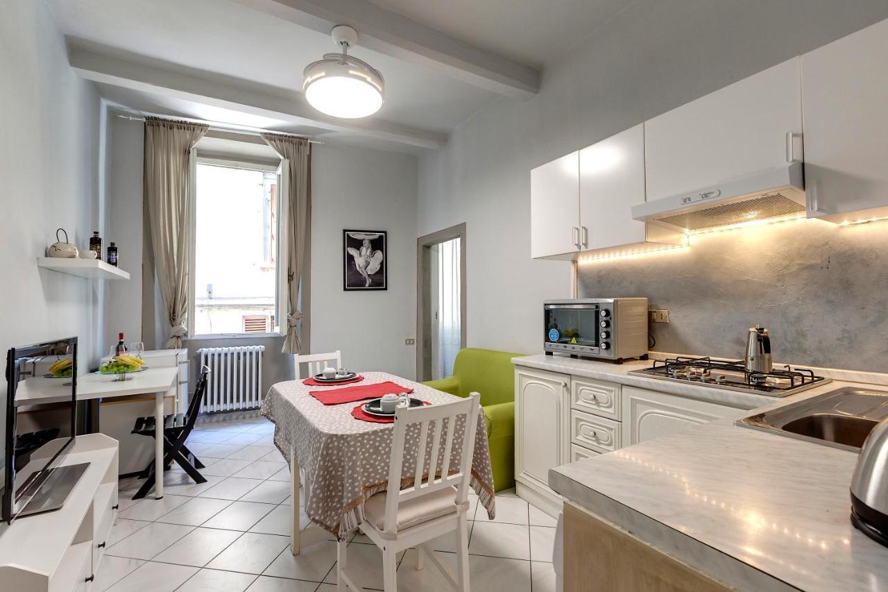Magico Risveglio Agli Uffizi Appartement Florence Buitenkant foto